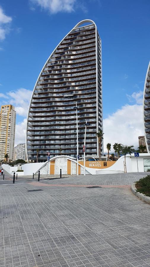 Sunny Morning Of Costa Blanca - Sunset Waves Benidorm Apartamento Exterior foto